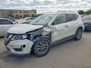Nissan Rogue 2.5L 4 2020