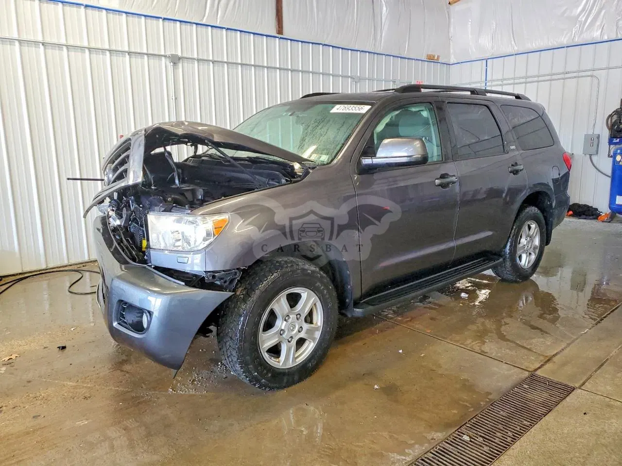 Toyota Sequoia 5.7L 8 2014