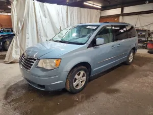 Chrysler Town & Country 3.8L 6 2010