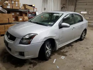 Nissan Sentra 2.0L 4 2012