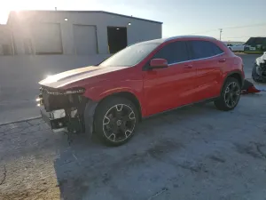Mercedes-Benz GLA 2.0L 4 2019