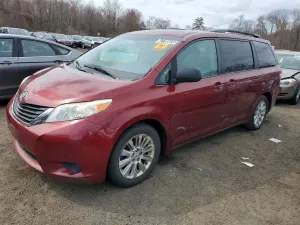 Toyota Sienna 3.5L 6 2011
