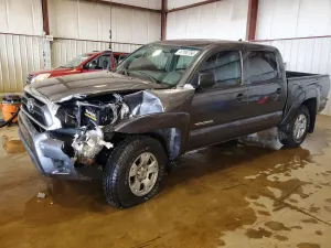 Toyota Tacoma 2.7L 4 2015