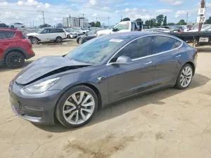 Tesla Model 3 2018
