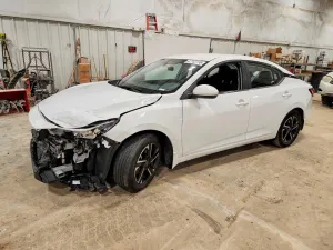 Nissan Sentra 2.0L 4 2025