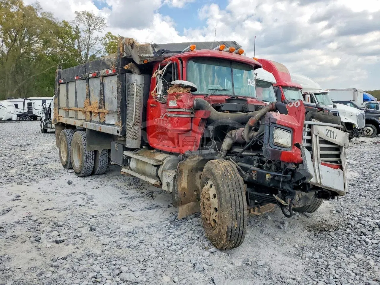 Mack 600 6 2000