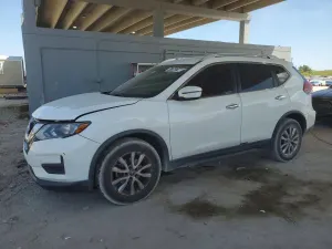 Nissan Rogue 2.5L 4 2017