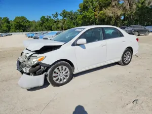 Toyota Corolla 1.8L 4 2013
