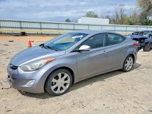 Hyundai Elantra 1.8L 4 2013