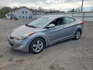 Hyundai Elantra 1.8L 4 2012