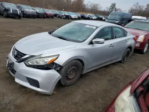 Nissan Altima 2.5L 4 2017