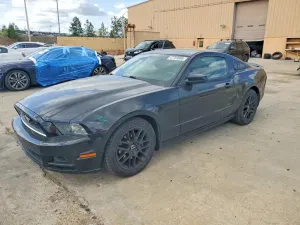 Ford Mustang 3.7L 6 2014