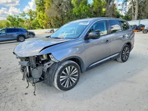 Mitsubishi Outlander 2.4L 4 2020