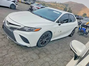 Toyota Camry 2.5L 4 2018