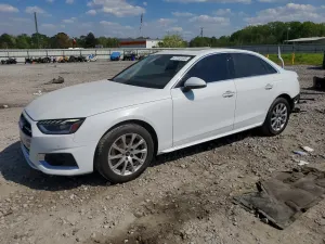 Audi A4 2.0L 4 2023