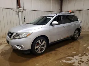 Nissan Pathfinder 3.5L 6 2015