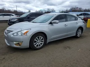 Nissan Altima 2.5L 4 2015
