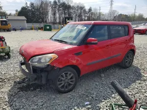 Kia Soul 2.0L 4 2012