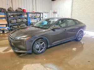 Kia K4 2.0L 4 2025