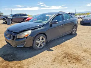 Volvo S60 2.4L 5 2012
