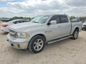 RAM 1500 5.7L 8 2014