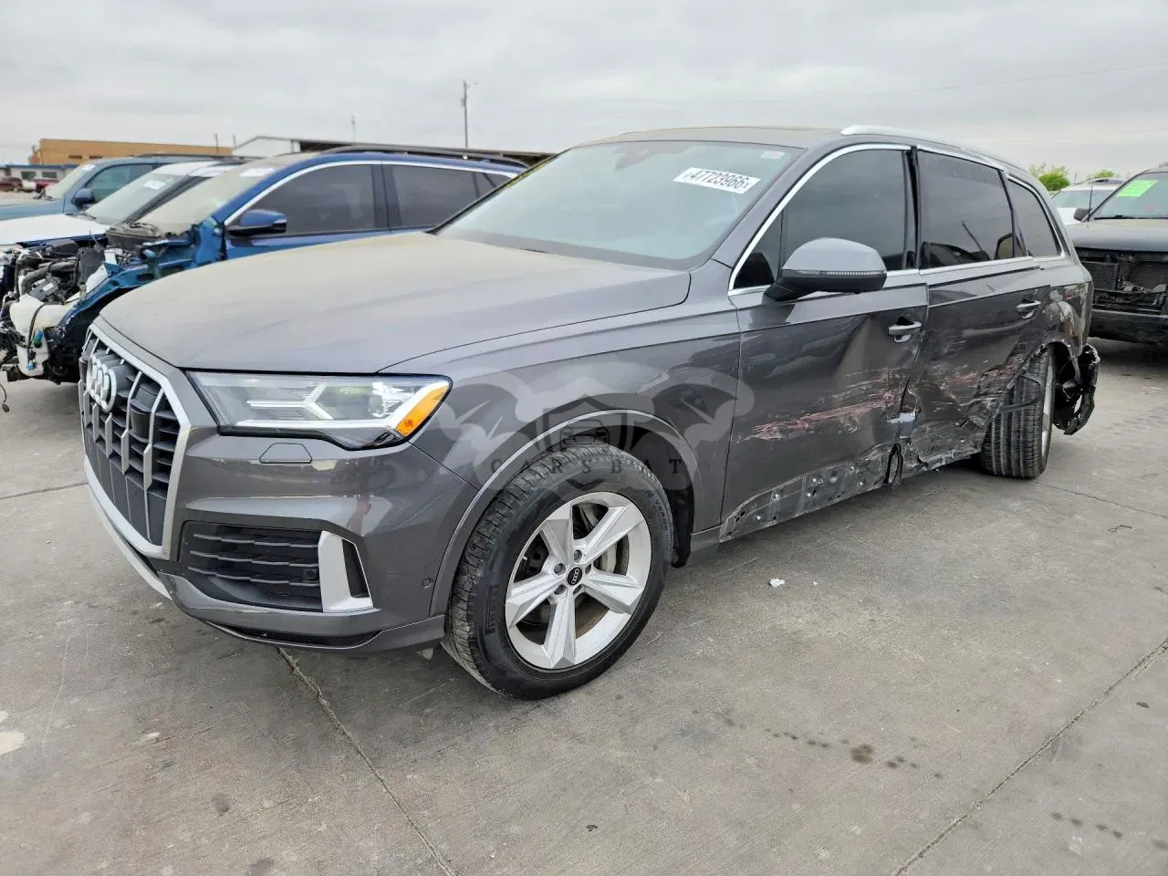 Audi Q7 2.0L 4 2023