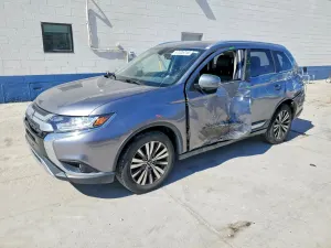 Mitsubishi Outlander 2.4L 4 2019