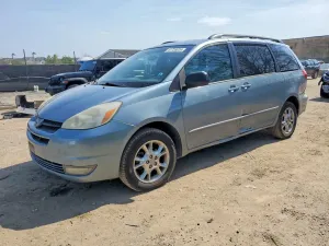 Toyota Sienna 3.3L 6 2004