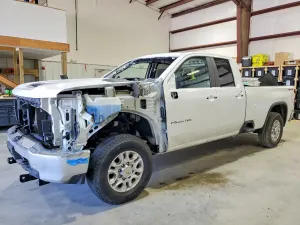 Chevrolet Silverado 1500 6.6L 8 2022