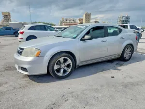 Dodge Avenger 2.4L 4 2011