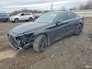 Infiniti Q50 3.7L 6 2015