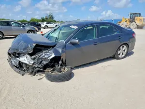 Toyota Camry 3.5L 6 2011
