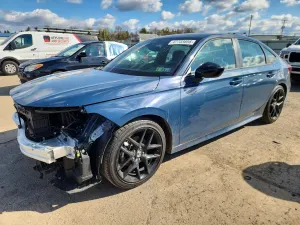 Honda Civic 2.0L 4 2025