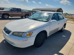 Toyota Camry 2.2L 4 2000