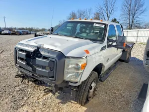 Ford F-350 6.7L 8 2013