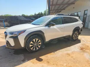Subaru Outback 2.5L 4 2025