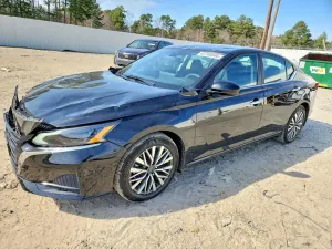 Nissan Altima 2.5L 4 2025