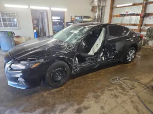 Nissan Altima 2.5L 4 2022