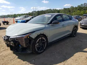 Kia K4 2.0L 4 2025