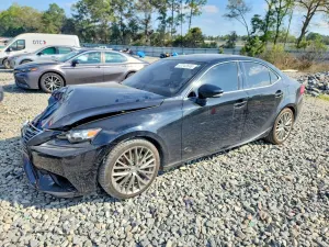 Lexus IS 2.5L 6 2015
