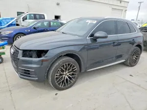 Audi Q5 2.0L 4 2018