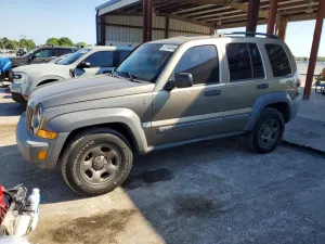 Jeep Liberty 3.7L 6 2005