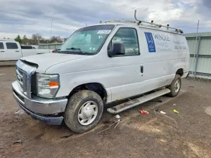 Ford Econoline 4.6L 8 2012
