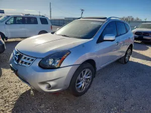 Nissan Rogue 2.5L 4 2013