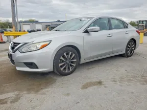 Nissan Altima 2.5L 4 2017