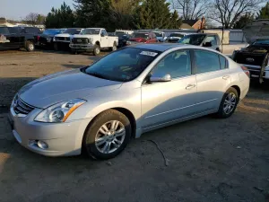 Nissan Altima 2.5L 4 2012