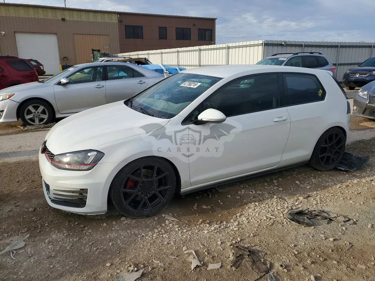 Volkswagen Golf 2L 4 2016