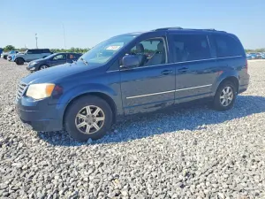 Chrysler Town & Country 3.8L 6 2009