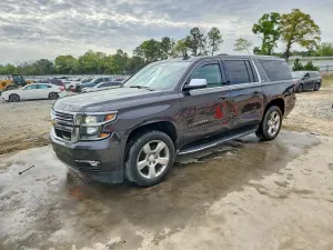 Chevrolet Suburban 5.3L 8 2016