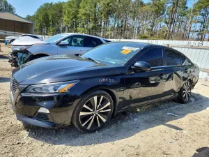 Nissan Altima 2.5L 4 2020